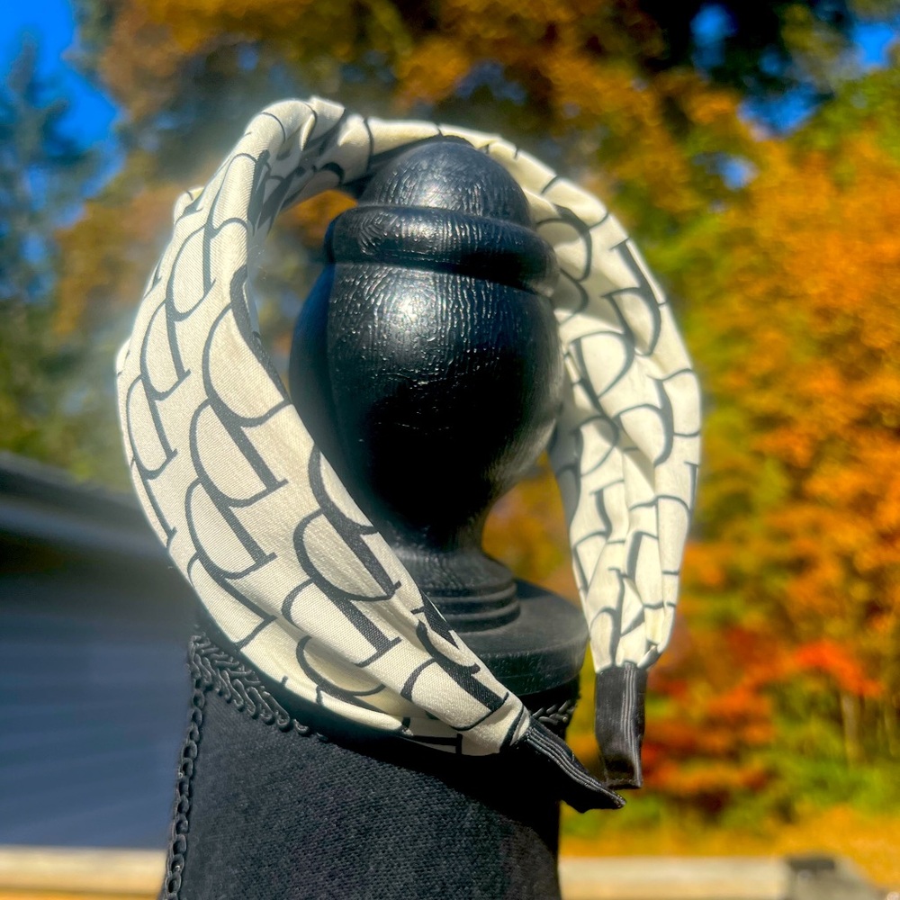 Designer Inspired Black and Cream Initial D Headband